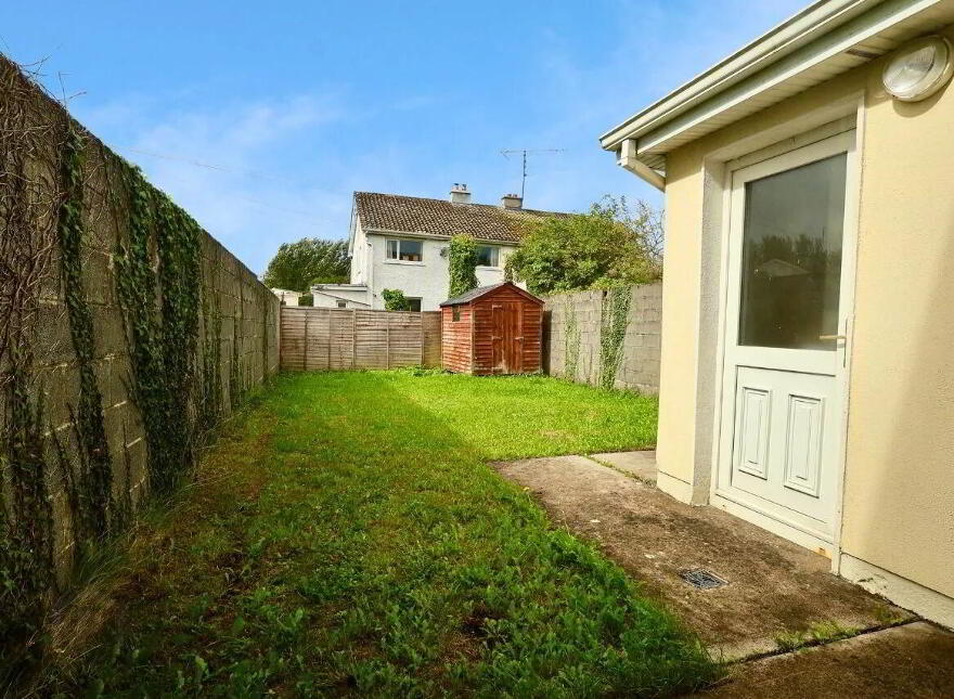 44 Annsfield Woods, Athlone, N37X850