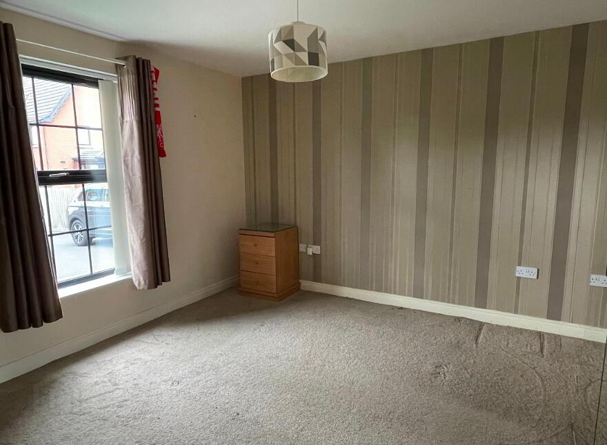 33 Lady Wallace Avenue, Lisburn, BT28 3GN