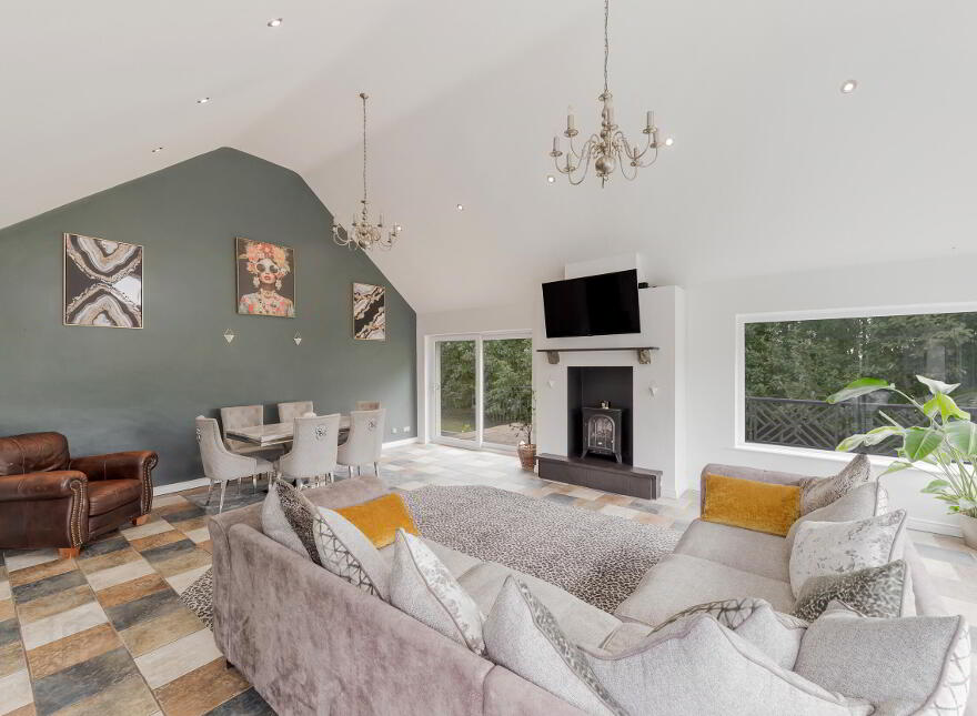 Lake Bridge, 13a Glastry Road, Kircubbin, Newtownards, BT22 1DP