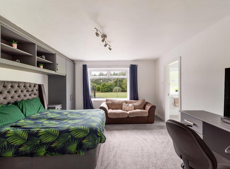 Lake Bridge, 13a Glastry Road, Kircubbin, Newtownards, BT22 1DP
