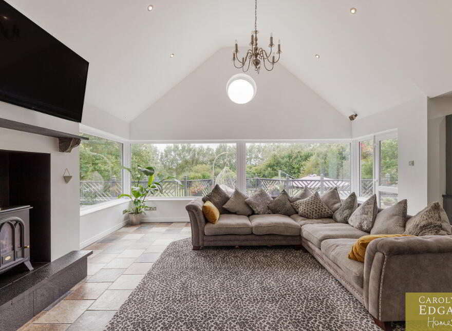Lake Bridge, 13a Glastry Road, Kircubbin, Newtownards, BT22 1DP
