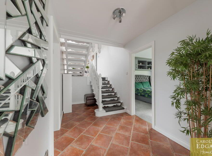 Lake Bridge, 13a Glastry Road, Kircubbin, Newtownards, BT22 1DP