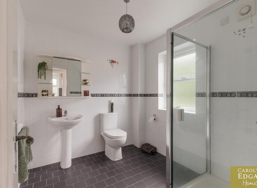 Lake Bridge, 13a Glastry Road, Kircubbin, Newtownards, BT22 1DP