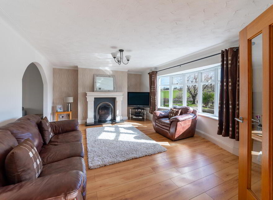 24 Crossgar Road East, Crossgar, Downpatrick, BT30 9ER