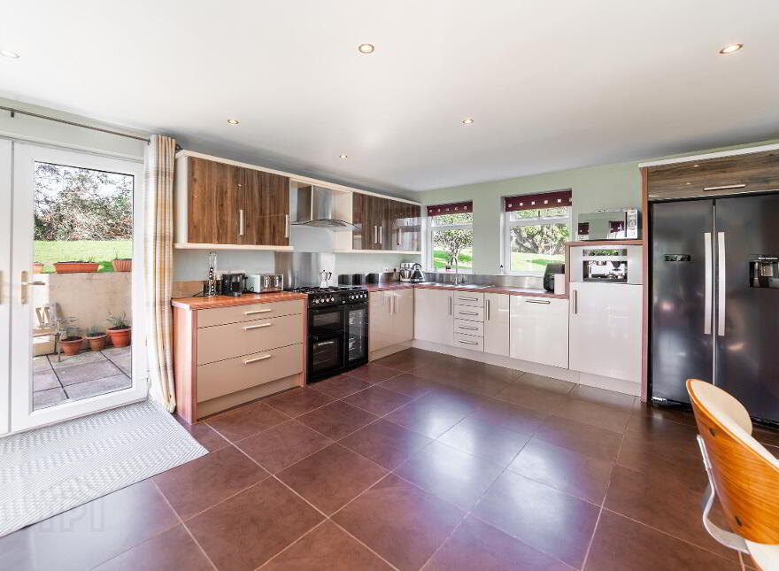 24 Crossgar Road East, Crossgar, Downpatrick, BT30 9ER