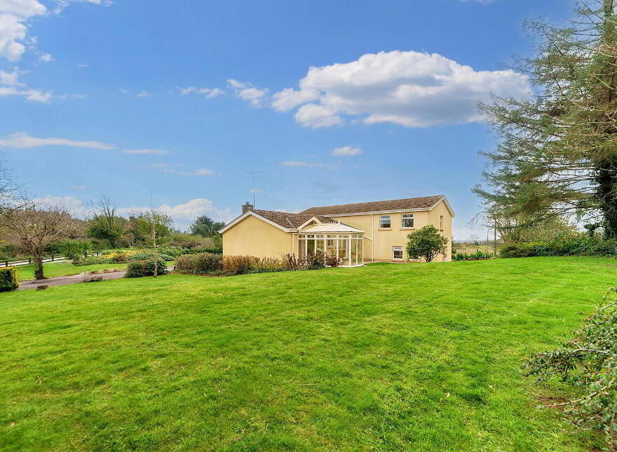 24 Crossgar Road East, Crossgar, Downpatrick, BT30 9ER
