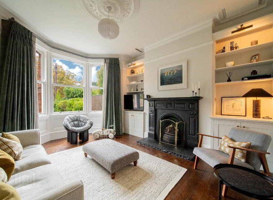 18 Kirkliston Drive, Belfast, BT5 5NX