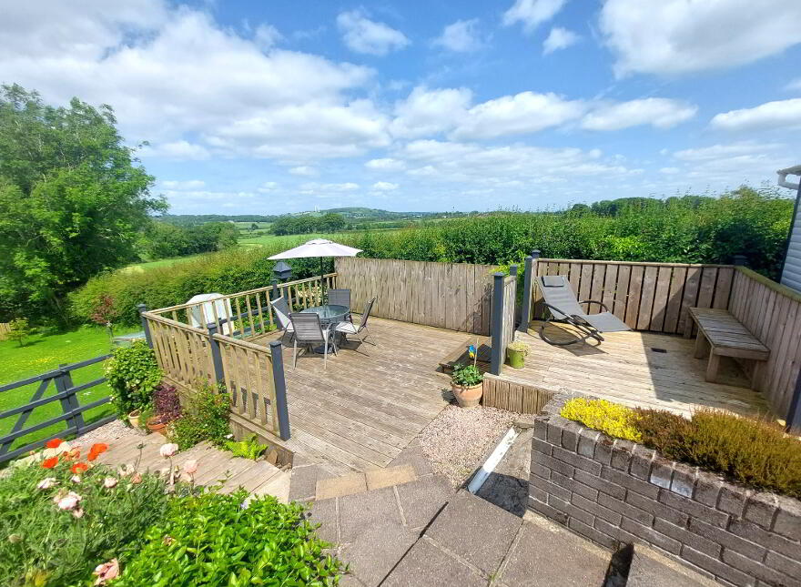 17 Legatonegan Road, Castlederg, BT81 7UJ