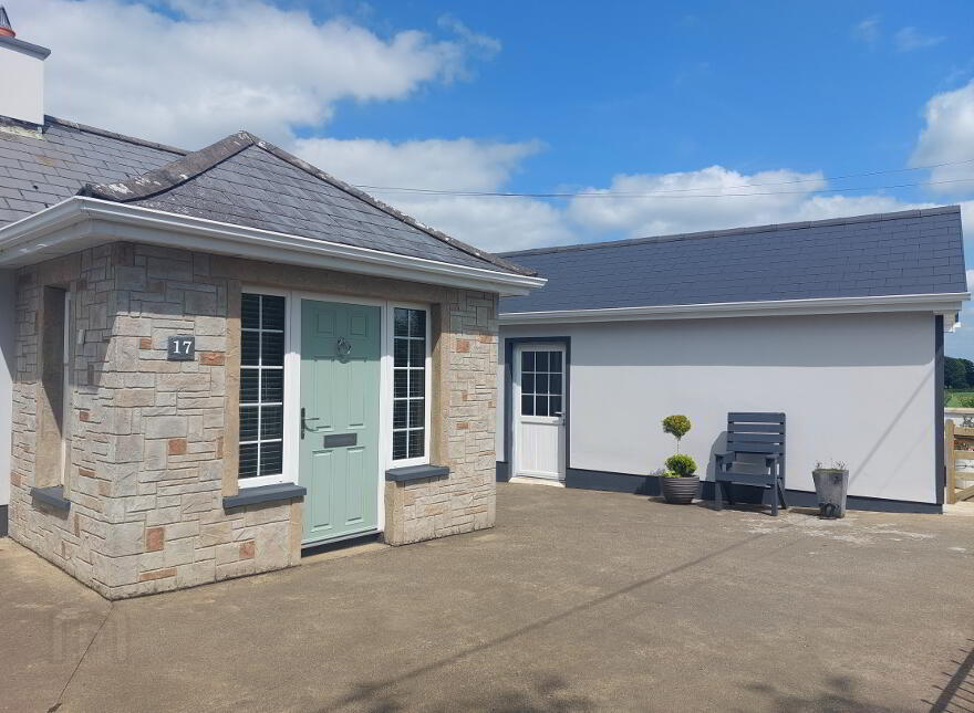 17 Legatonegan Road, Castlederg, BT81 7UJ