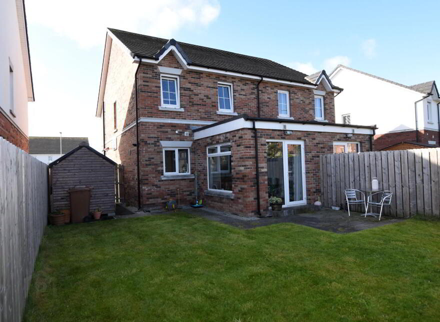 11 Rowanvale Crescent, Conlig, Newtownards, BT23 7HP