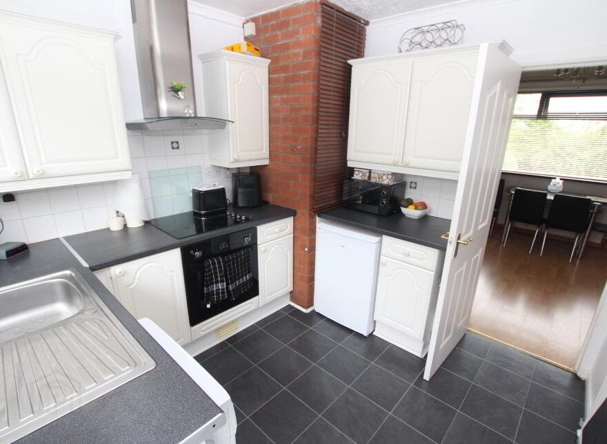 33 Ballyduff Road, Newtownabbey, BT36 6PA