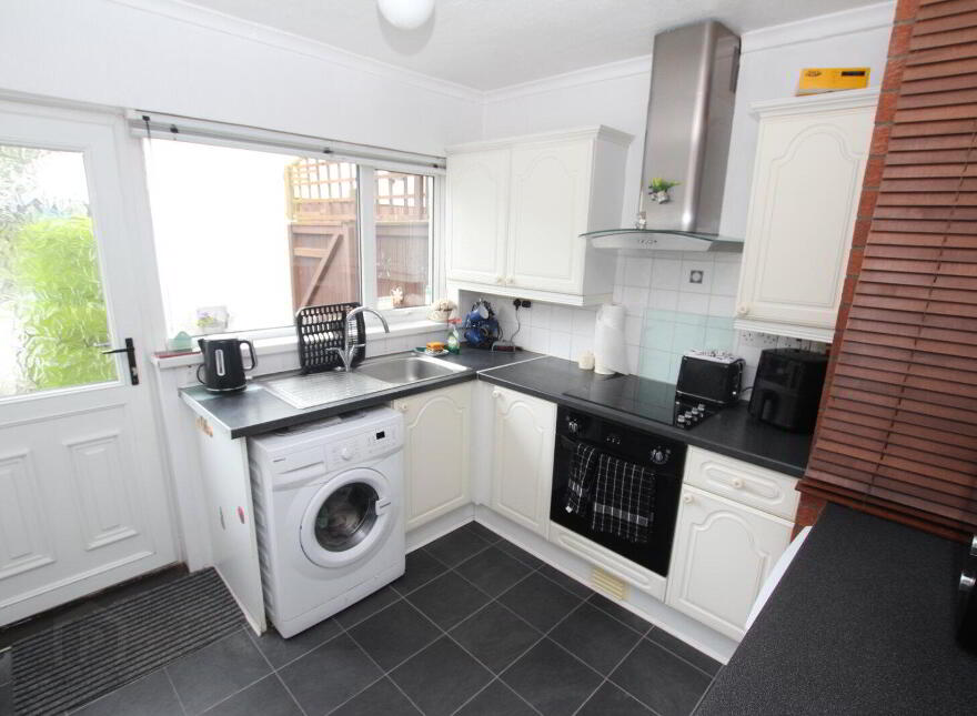 33 Ballyduff Road, Newtownabbey, BT36 6PA
