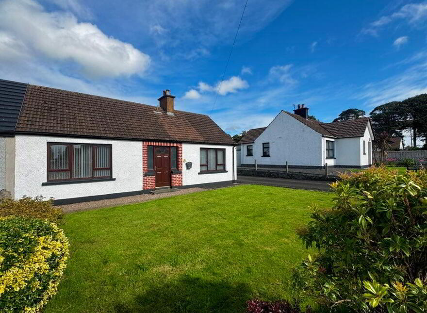 4 Glebe Park, Derrykeighan, Bushmills, Ballymoney, BT53 8AQ