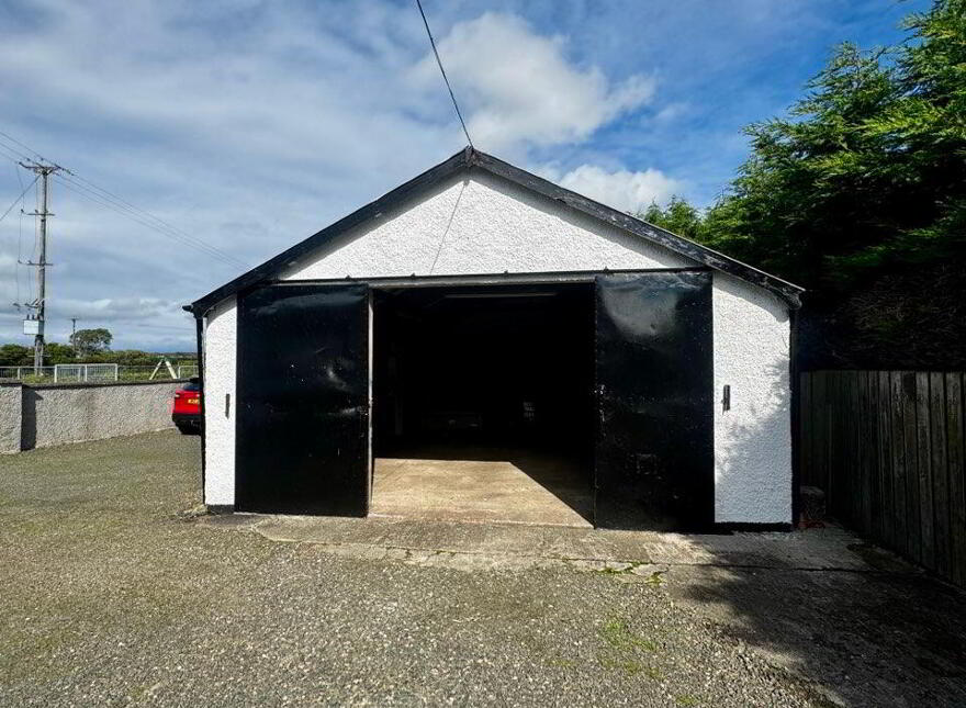 4 Glebe Park, Derrykeighan, Bushmills, Ballymoney, BT53 8AQ