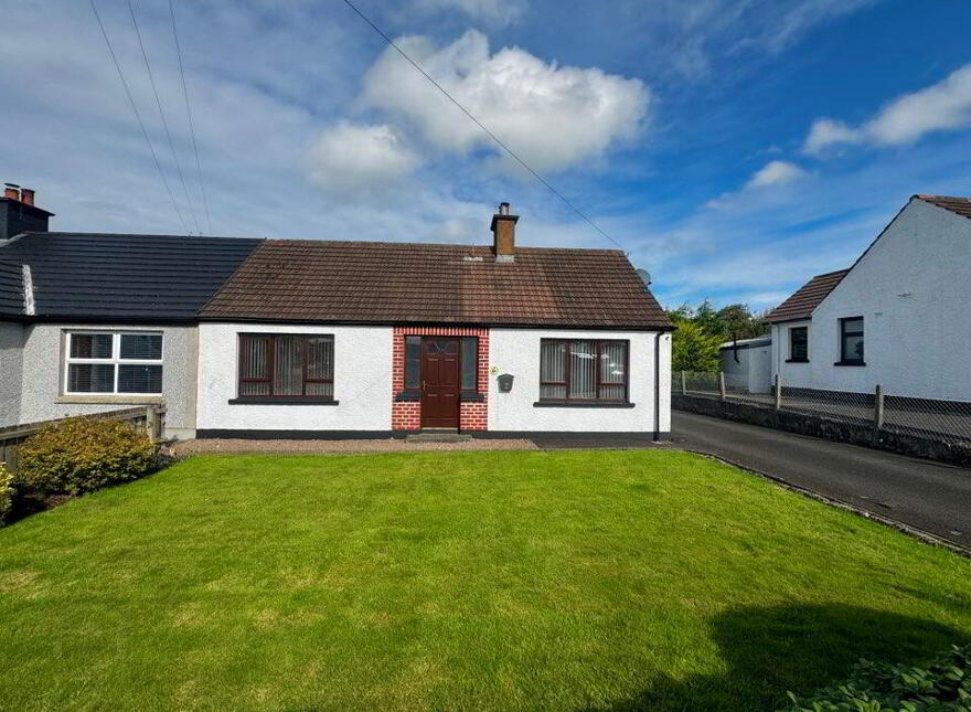 4 Glebe Park, Derrykeighan, Bushmills, Ballymoney, BT53 8AQ