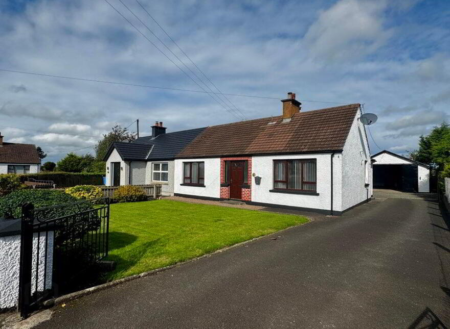 4 Glebe Park, Derrykeighan, Bushmills, Ballymoney, BT53 8AQ