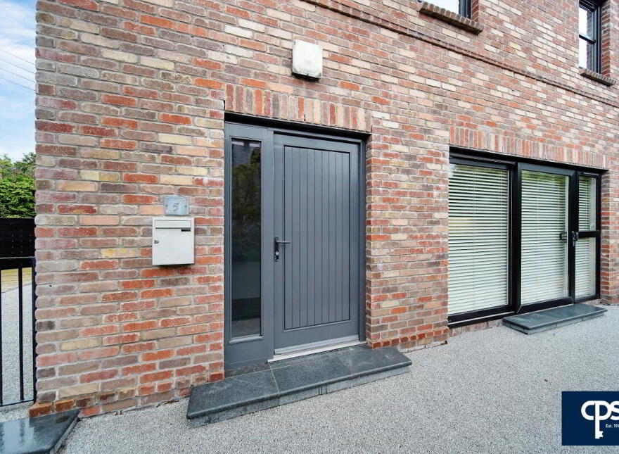 5 Castle Mews, Ballygawley, Omagh, BT70 2EP