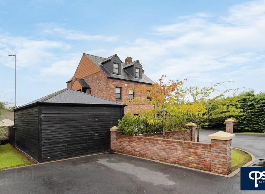 5 Castle Mews, Ballygawley, Omagh, BT70 2EP