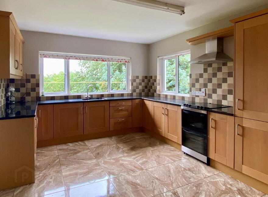 17 Main Street, Loughgall, BT61 8HZ