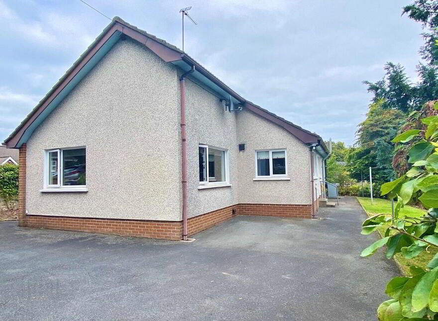 17 Main Street, Loughgall, BT61 8HZ