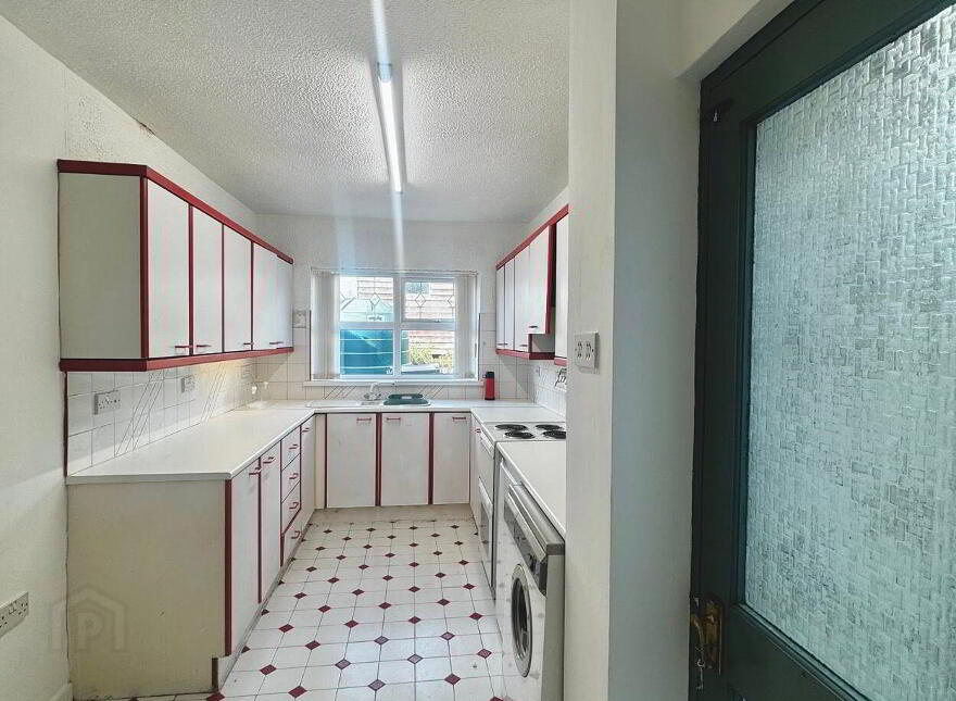 33 Shuttle Hill, Off Strand Road, Coleraine, BT51 3BZ