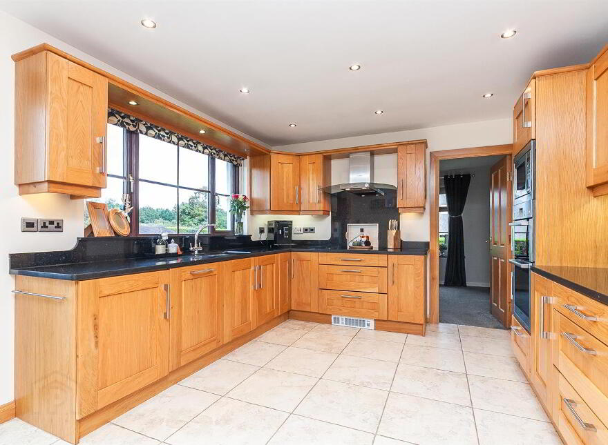 615 Doagh Road, Newtownabbey, BT36 5RZ