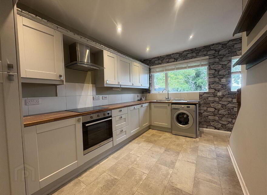 28 Heathermount Court, Comber, Newtownards, BT23 5NT