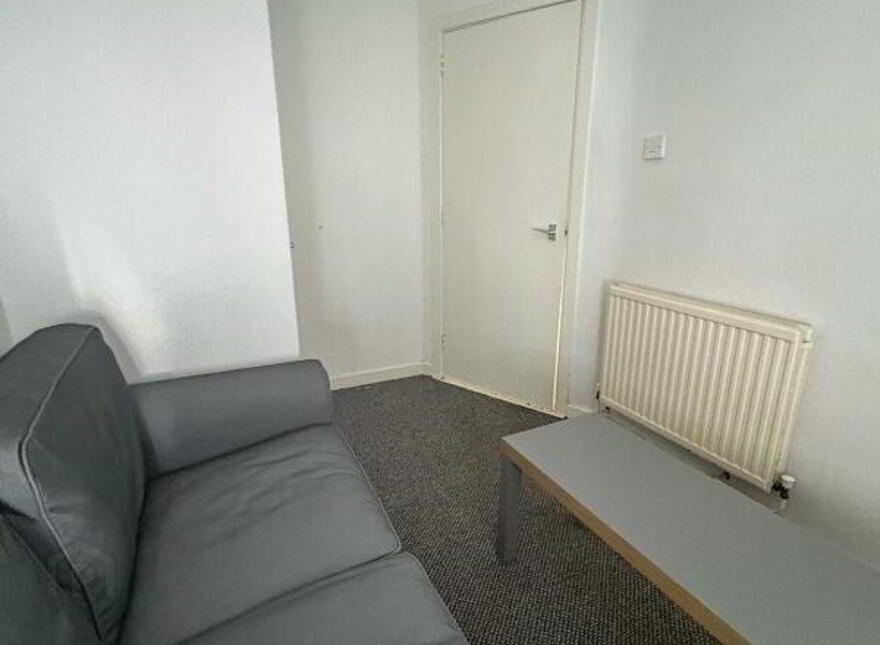 80b Church Street, Portadown, BT62 3EU