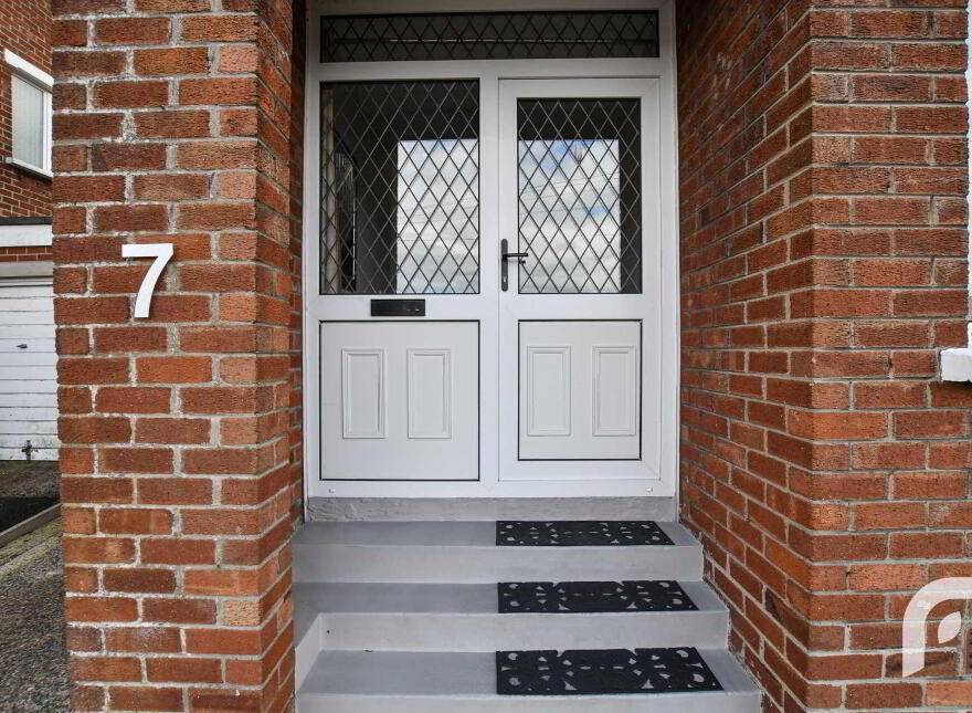 7 Pineview Gardens, Whitewell Road, Newtownabbey, BT36 7NU