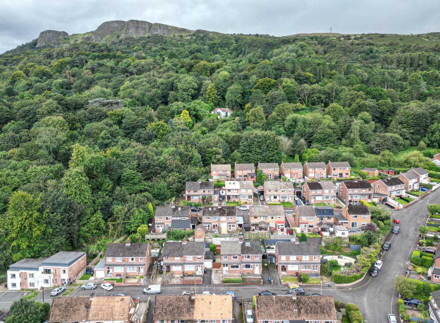 7 Pineview Gardens, Whitewell Road, Newtownabbey, BT36 7NU