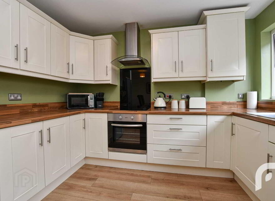 7 Pineview Gardens, Whitewell Road, Newtownabbey, BT36 7NU