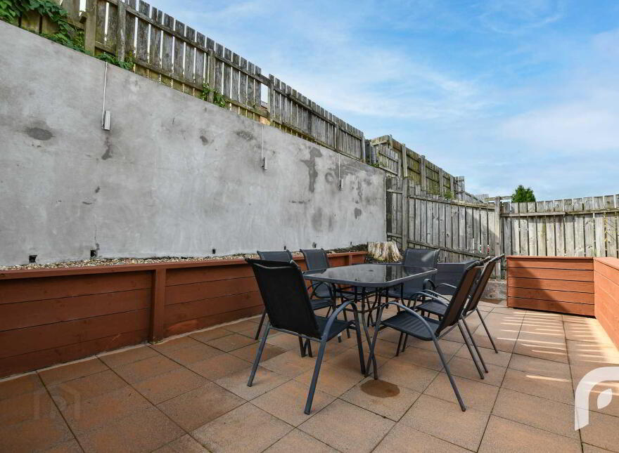 7 Pineview Gardens, Whitewell Road, Newtownabbey, BT36 7NU