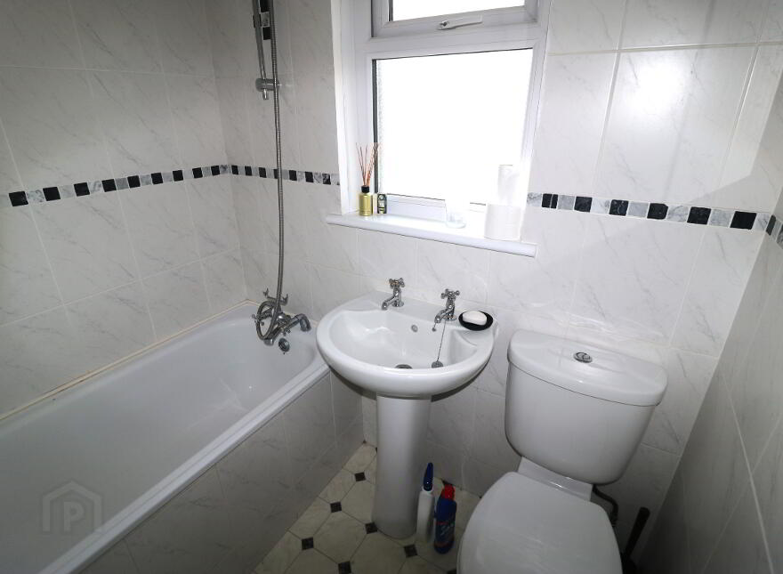 67 Maine Park, Galgorm, Ballymena, BT42 1DP