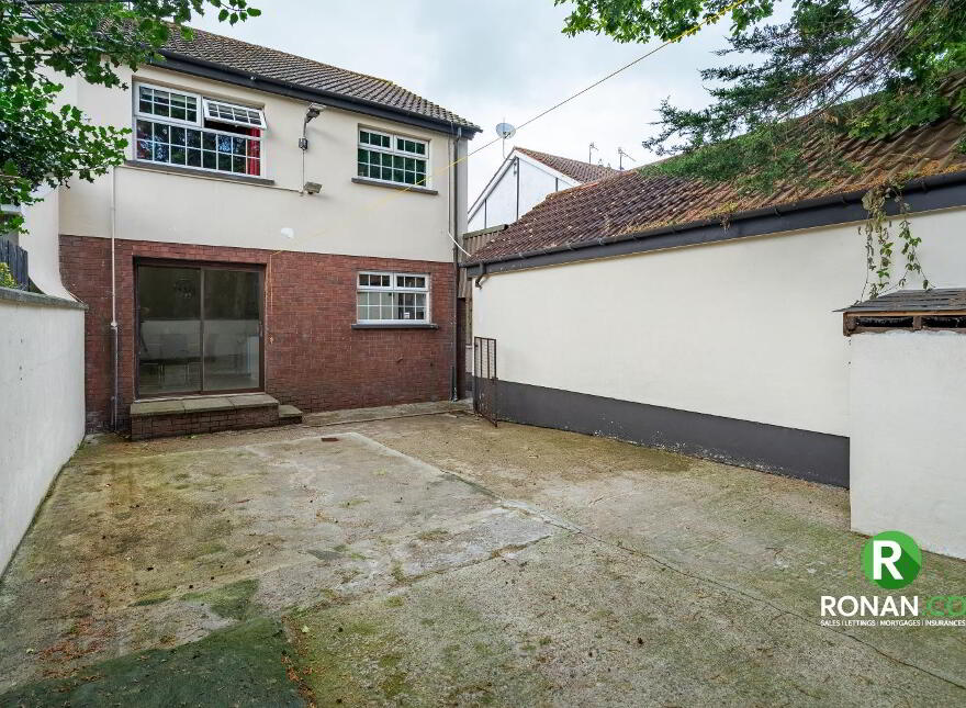 49 Glenside, Strabane, BT82 8PU