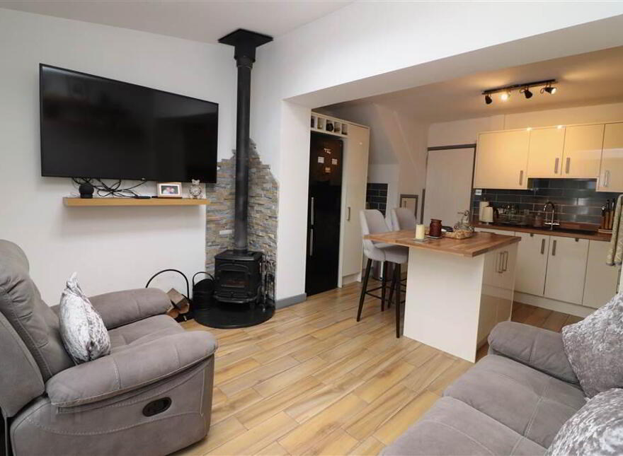 9 Wesley Street, Low Road, Lisburn, BT27 4TB