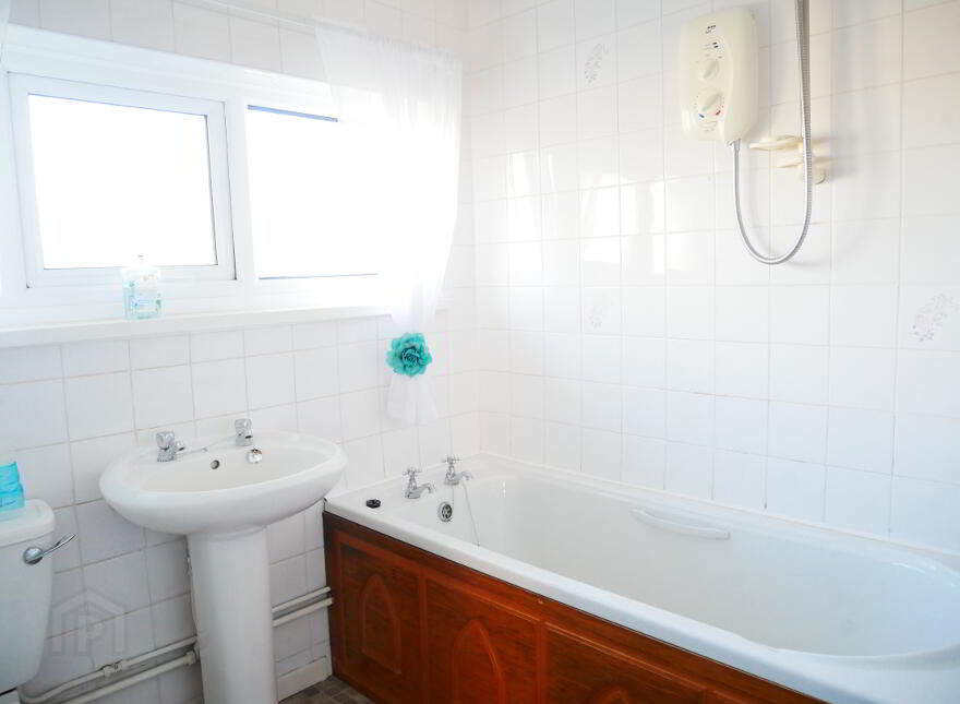 35 Coleshill Crescent, Enniskillen, BT74 7LA