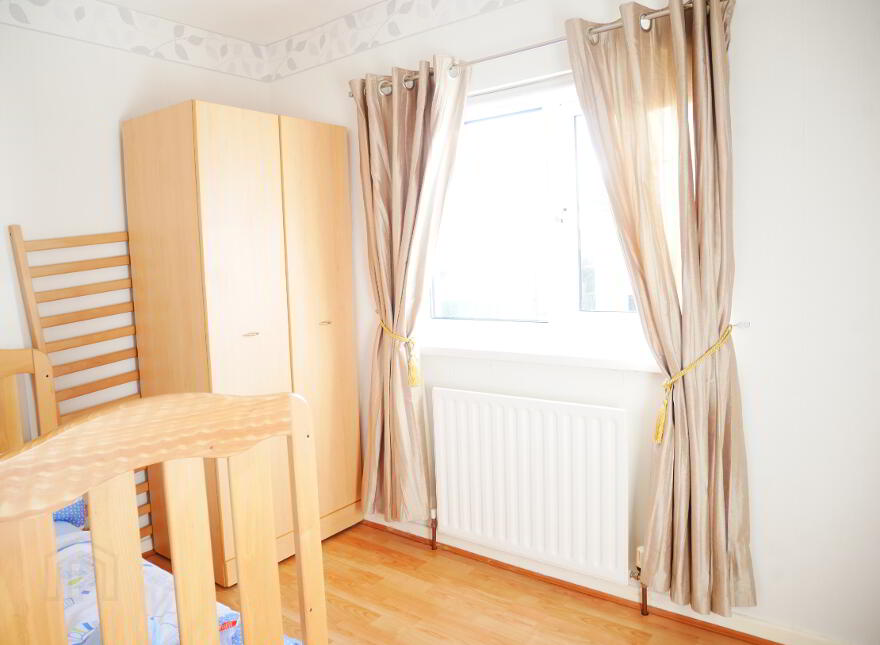 35 Coleshill Crescent, Enniskillen, BT74 7LA