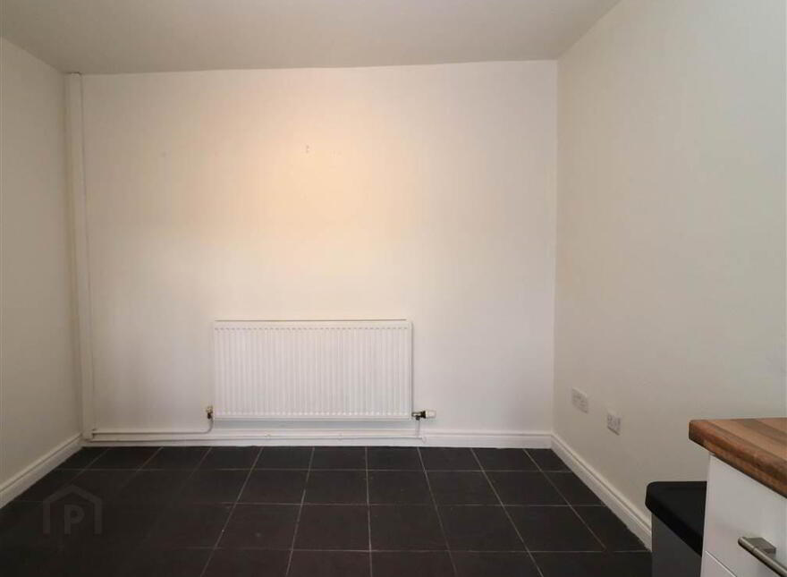 29d Mourne View Park, Brokerstown Road, Lisburn, BT28 2UG