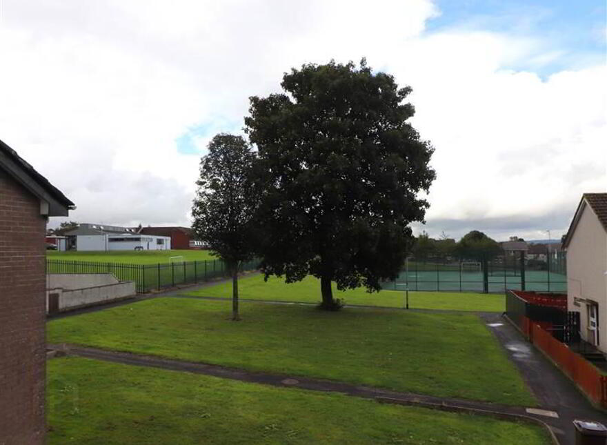 29d Mourne View Park, Brokerstown Road, Lisburn, BT28 2UG