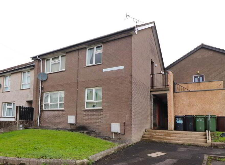29d Mourne View Park, Brokerstown Road, Lisburn, BT28 2UG