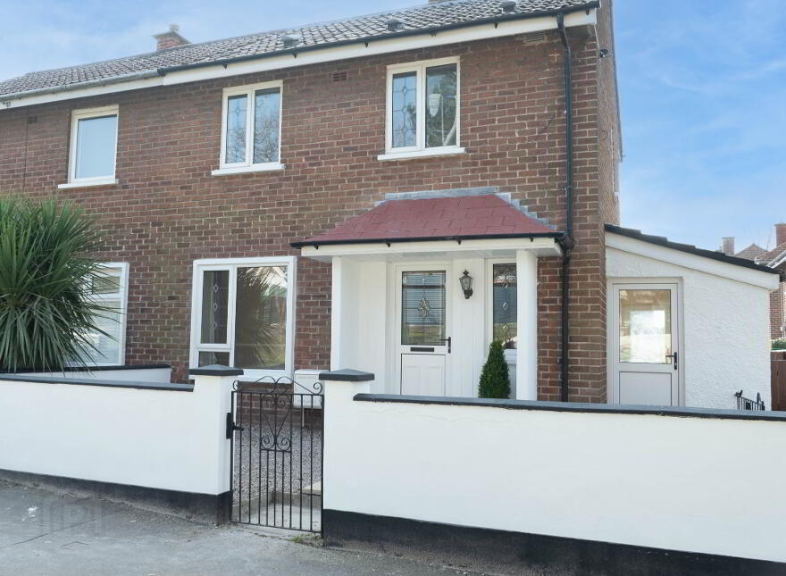 17 Knockwood Park, Belfast, BT5 6GA