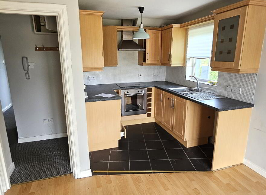 27 Henryville Meadows, Ballyclare, BT39 9FY
