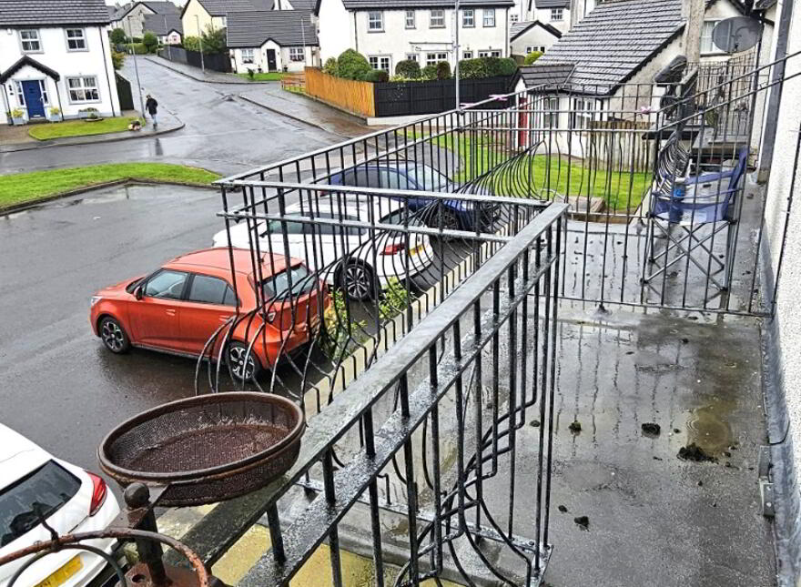 27 Henryville Meadows, Ballyclare, BT39 9FY