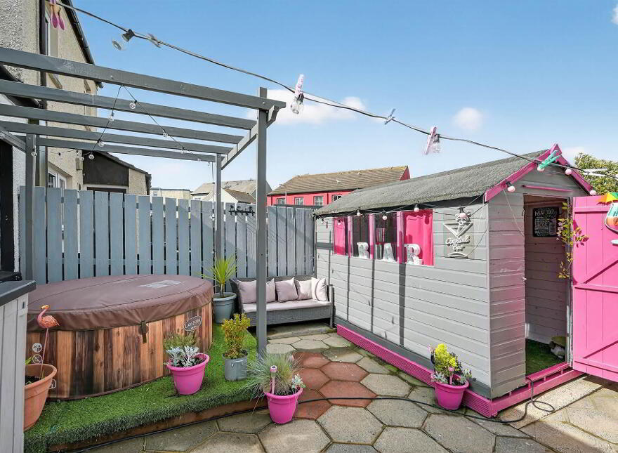 22 Bow Street, Donaghadee, BT21 0HD