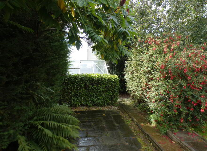 1 Castlewood Crescent, Dervock, Ballymoney, BT53 8DX