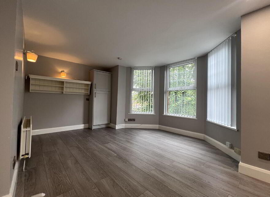 Flat 3, 6 Glandore Avenue, Belfast, BT15 3FB