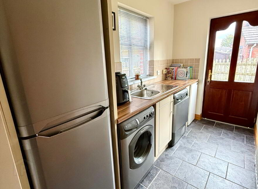 67 Ivy Mead, Waterside, L'Derry, BT47 3WW