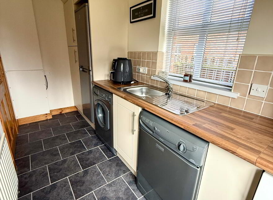 67 Ivy Mead, Waterside, L'Derry, BT47 3WW