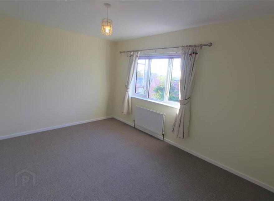 27 Greenwood Glen, Belfast, BT8 7WE