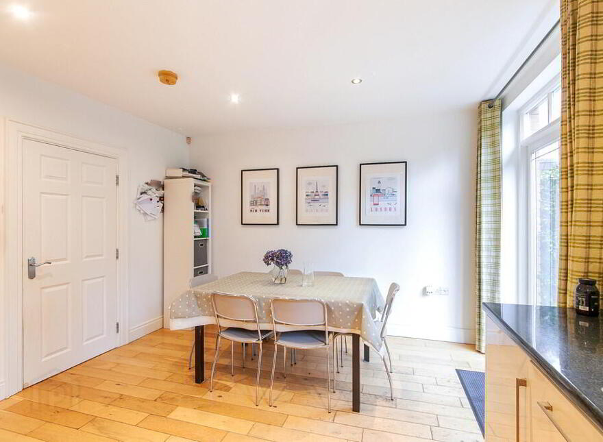 9 Danesfort Park South, Belfast, BT9 7RG